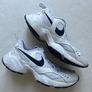 Nike Air Heights Men's Shoe (until 04/10)
